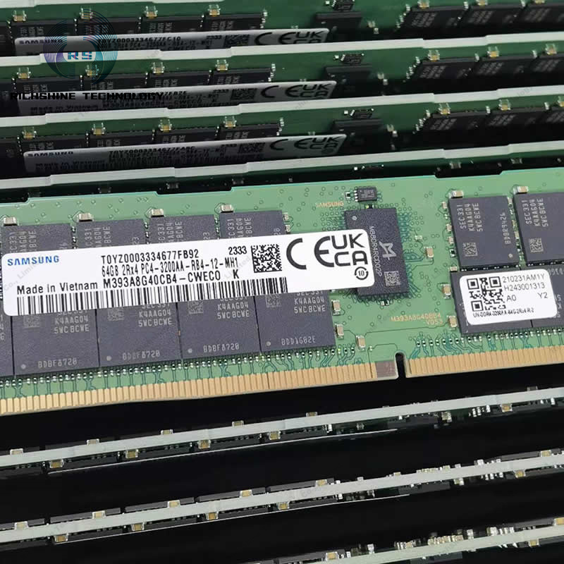 M393A8G40CB4-CWECO_1 Photo M393A8G40CB4-CWECO_1