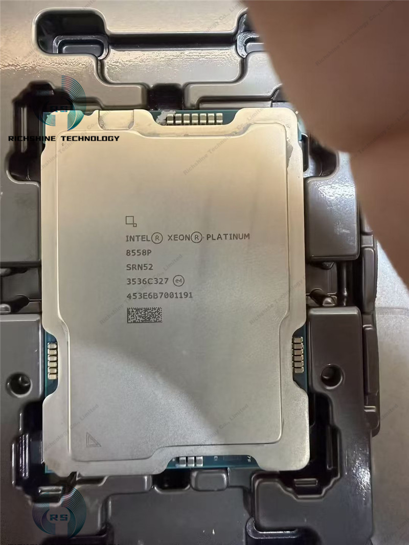 Intel_Xeon_Platinum_8558P